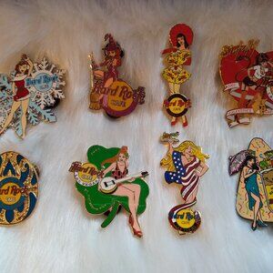 Hard Rock Cafe Las Vegas holiday girls pins